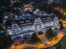 18855Petrópolis – Palácio Quintandinha (Atual Sesc) – crédito Drone Imperial