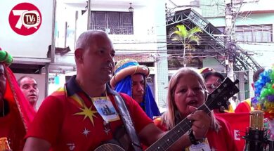 APRESENTAÇÃO DA FOLIA DE REIS BOM JESUS DE BUQUIRINHA DE SÃO JOSÉ DOS CAMPOS – SP