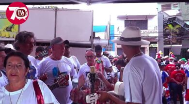 APRESENTAÇÃO DA FOLIA DE REIS OS TRÊS REIS DE JURUAIA-MG