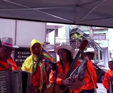 APRESENTAÇÃO DE TODAS AS COMPANHIAS DE REIS DO XX ENCONTRO NACIONAL DE FOLIA DE REIS EM APARECIDA-SP